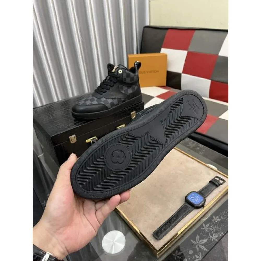 2024FW メンズ用 カジュアルシューズ LOUIS VUITTON ルイヴィトン コーデの主役 商品画像 9