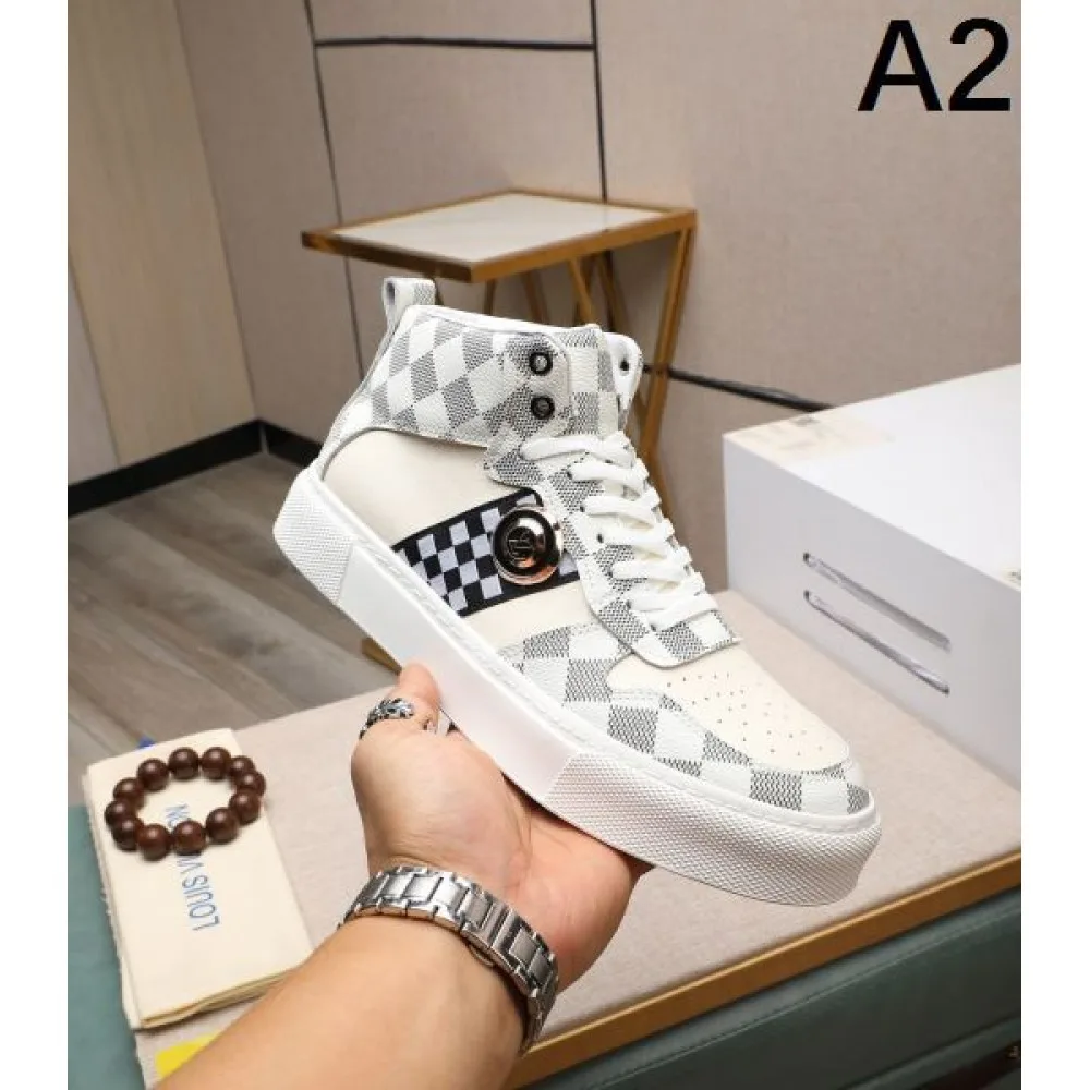 2024FW メンズ用 カジュアルシューズ LOUIS VUITTON ルイヴィトン ロゴが美しい 商品画像 2
