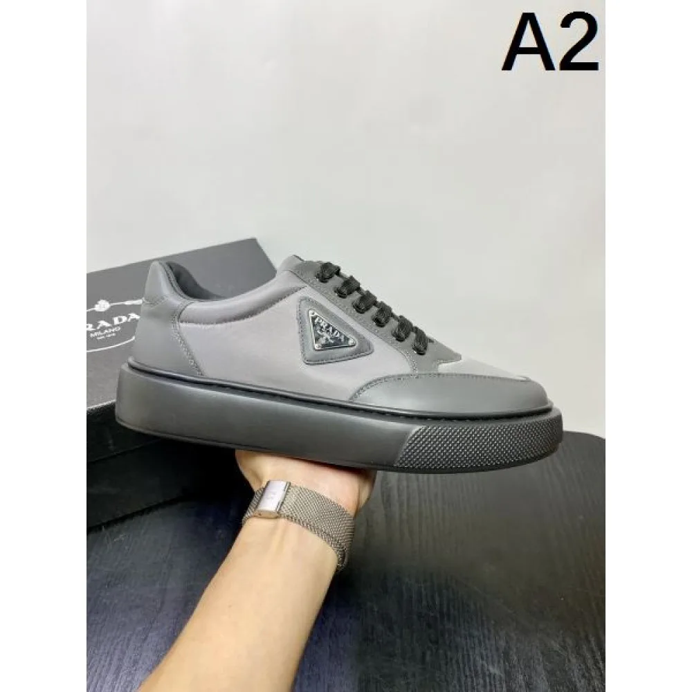 PRADA プラダ 今年の最旬トレンドになる 2026 メンズ用 カジュアルシューズ 商品画像 2