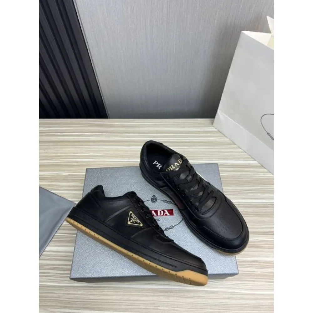 PRADA プラダ 新作セール価格でゲット 2026 メンズ用 カジュアルシューズ 商品画像 6