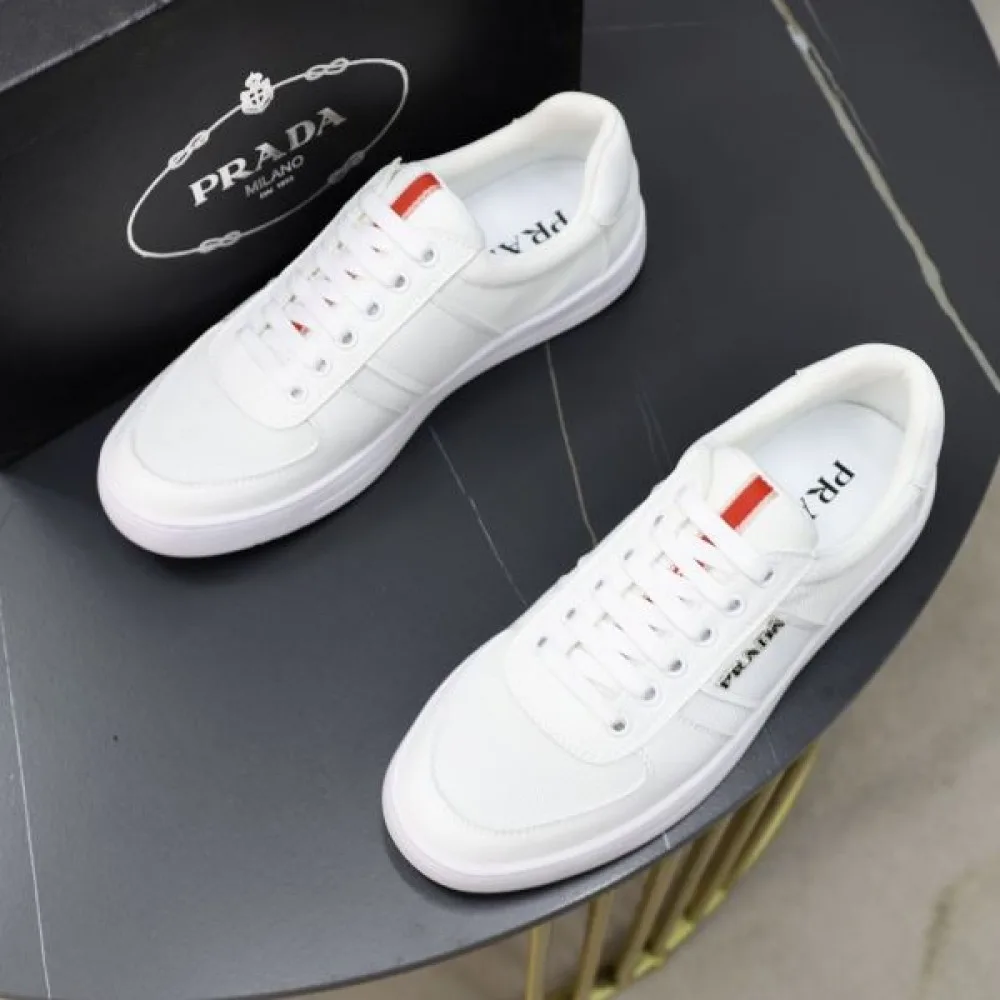 PRADA プラダ 累積売上総額第1位 2026 メンズ用 カジュアルシューズ 商品画像 4