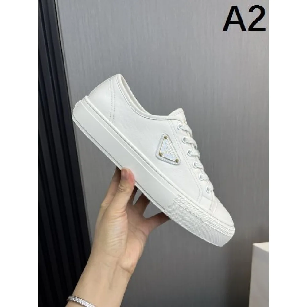 2024FW メンズ用 カジュアルシューズ PRADA プラダ 国内発セール完売間近 商品画像 2