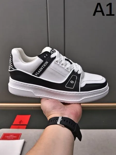 VALENTINO ヴァレンティノ セレブも愛用 2026 メンズ用 カジュアルシューズ 商品画像 10