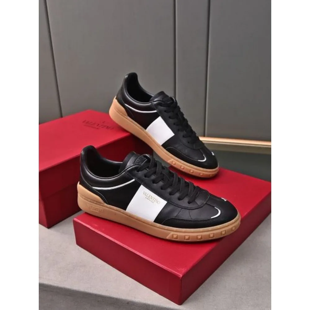 VALENTINO ヴァレンティノ ベストセラー 2026 メンズ用 カジュアルシューズ 商品画像 5