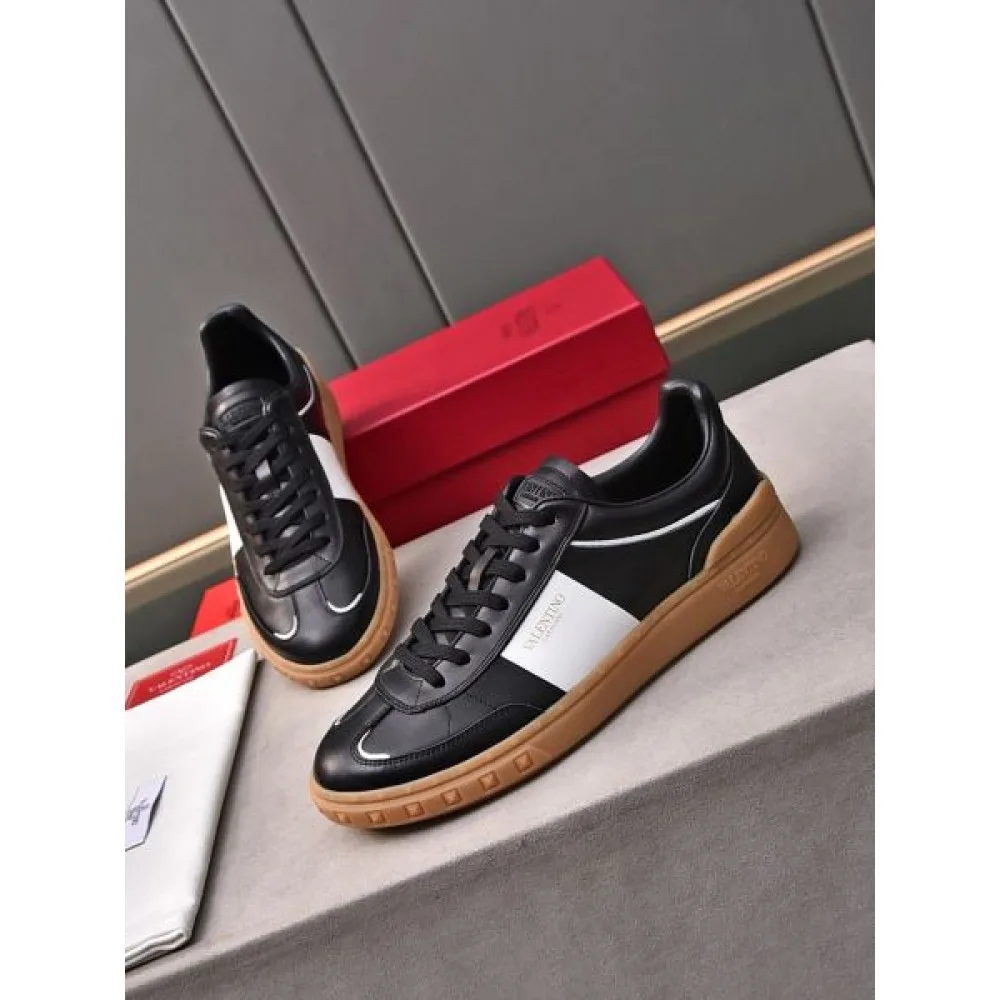 VALENTINO ヴァレンティノ ベストセラー 2026 メンズ用 カジュアルシューズ 商品画像 6