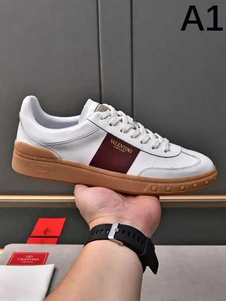 VALENTINO ヴァレンティノ ベストセラー 2026 メンズ用 カジュアルシューズ 商品画像 10