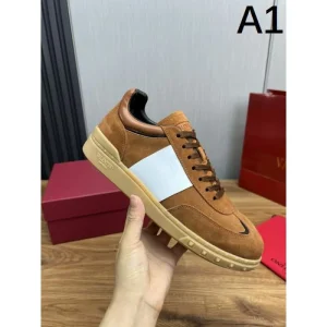 VALENTINO ヴァレンティノ 最新大人気 2026 メンズ用 カジュアルシューズ 商品画像 1