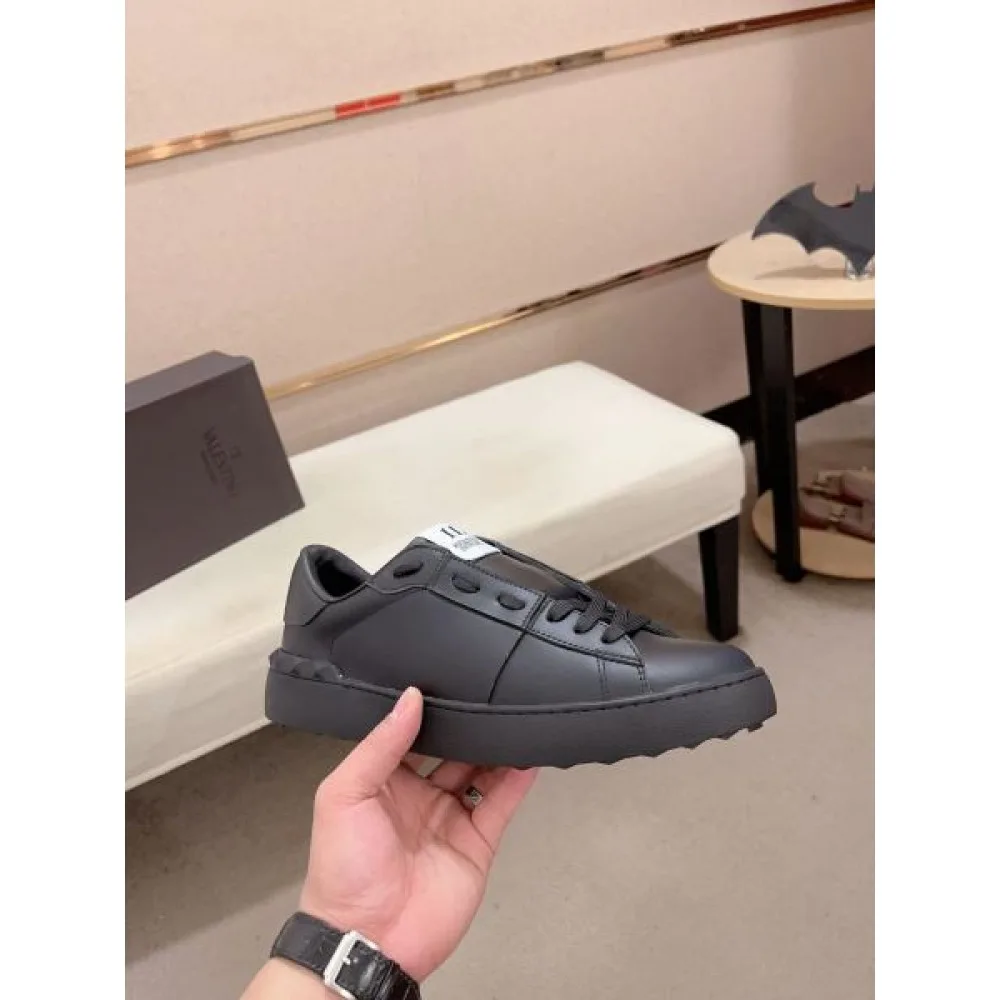 VALENTINO ヴァレンティノ 最新作入荷 2026 メンズ用 カジュアルシューズ 商品画像 6