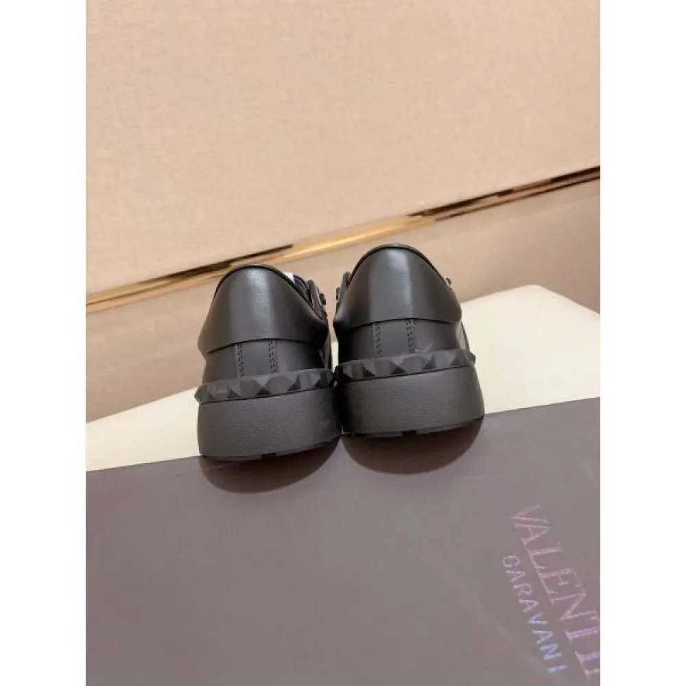 VALENTINO ヴァレンティノ 最新作入荷 2026 メンズ用 カジュアルシューズ 商品画像 9