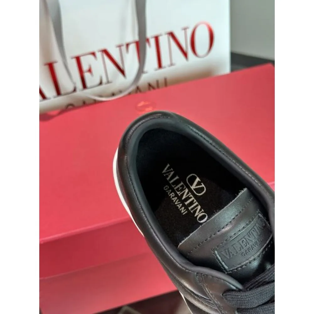 VALENTINO ヴァレンティノ 夏新作ご注目 2026 メンズ用 カジュアルシューズ 商品画像 9