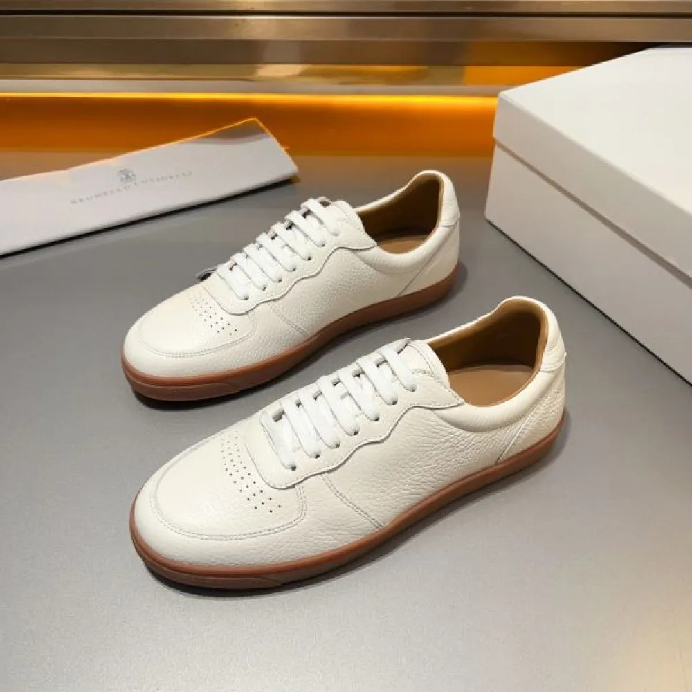 VALENTINO ヴァレンティノ 夏物完売必須 2026 メンズ用 カジュアルシューズ 商品画像 2