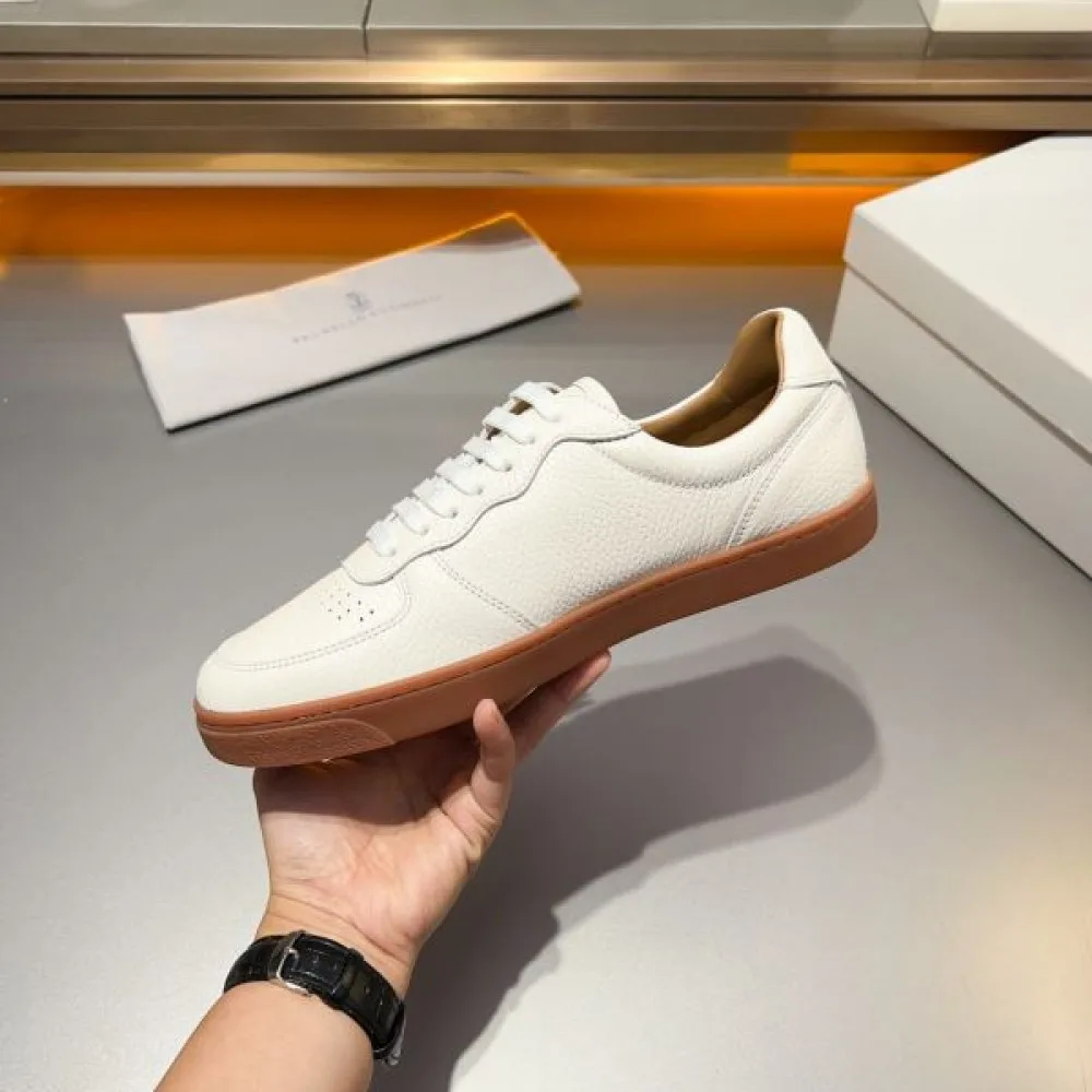VALENTINO ヴァレンティノ 夏物完売必須 2026 メンズ用 カジュアルシューズ 商品画像 5