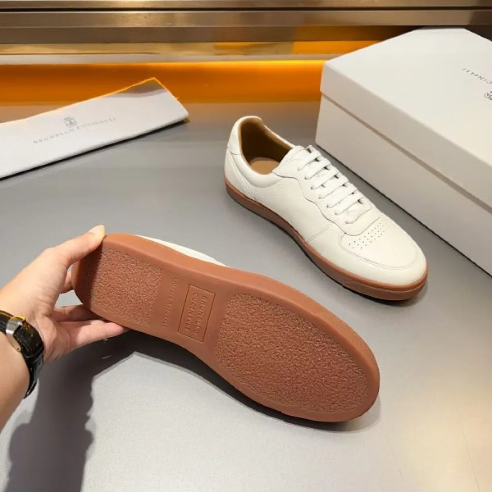 VALENTINO ヴァレンティノ 夏物完売必須 2026 メンズ用 カジュアルシューズ 商品画像 9