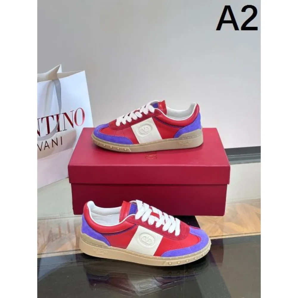 2024FW メンズ用 カジュアルシューズ VALENTINO ヴァレンティノ 雑誌掲載 商品画像 2