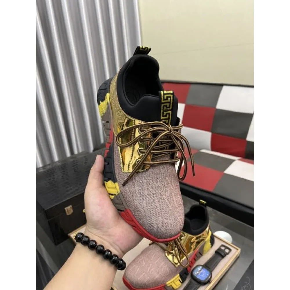 VERSACE ヴェルサーチェ 抜群な新鮮度 2026 メンズ用 カジュアルシューズ 商品画像 5