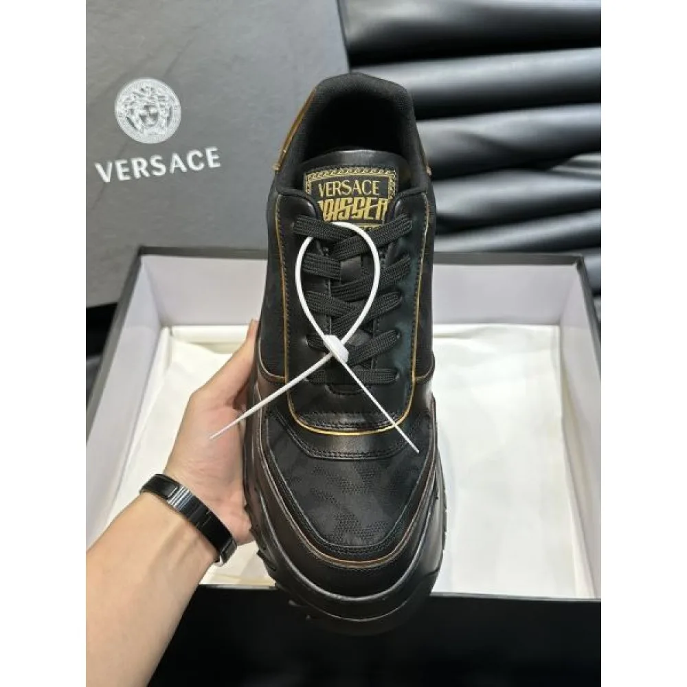 VERSACE ヴェルサーチェ 必見素敵お上品 2026 メンズ用 カジュアルシューズ 商品画像 6