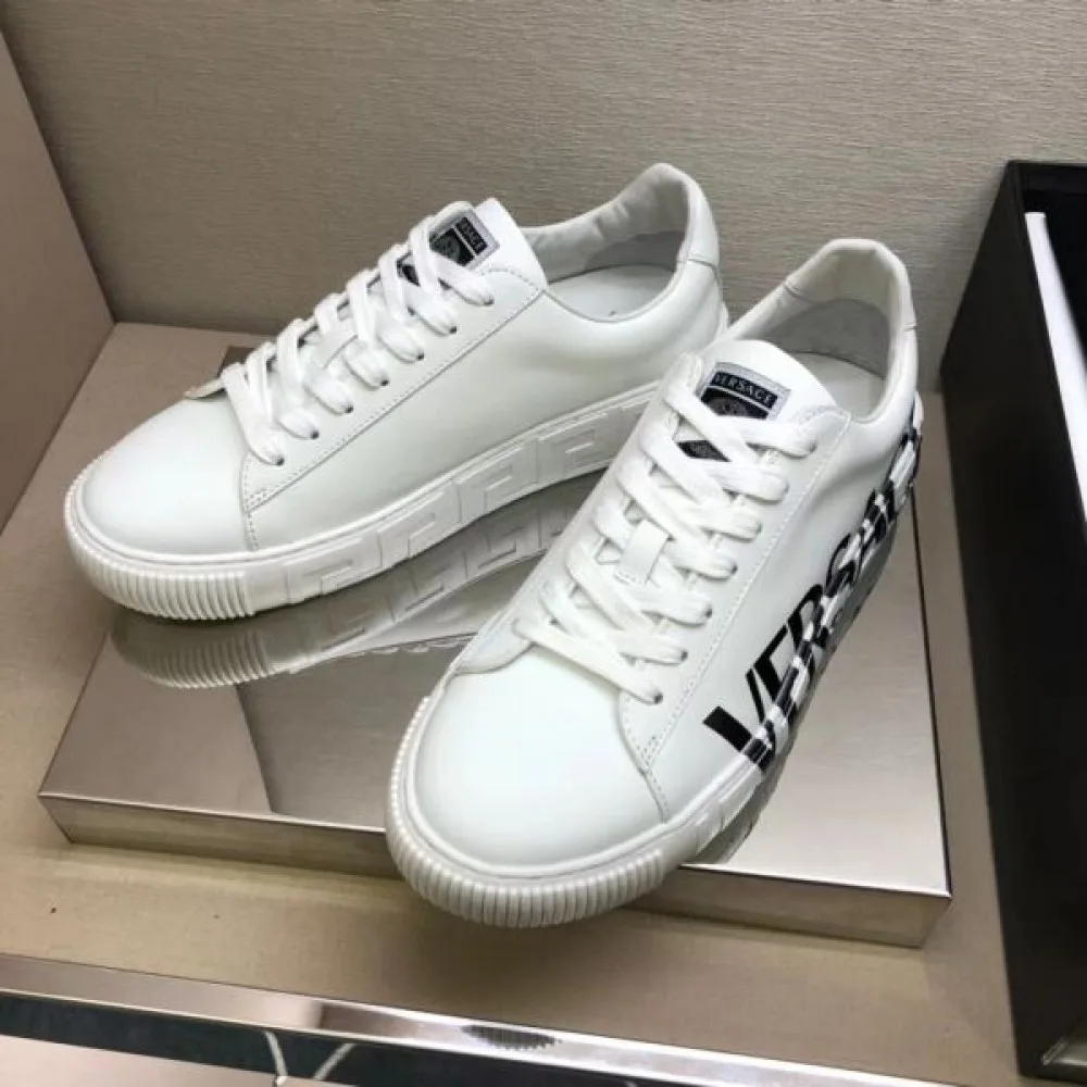 VERSACE ヴェルサーチェ 最終価格セール 2026 メンズ用 カジュアルシューズ 商品画像 3