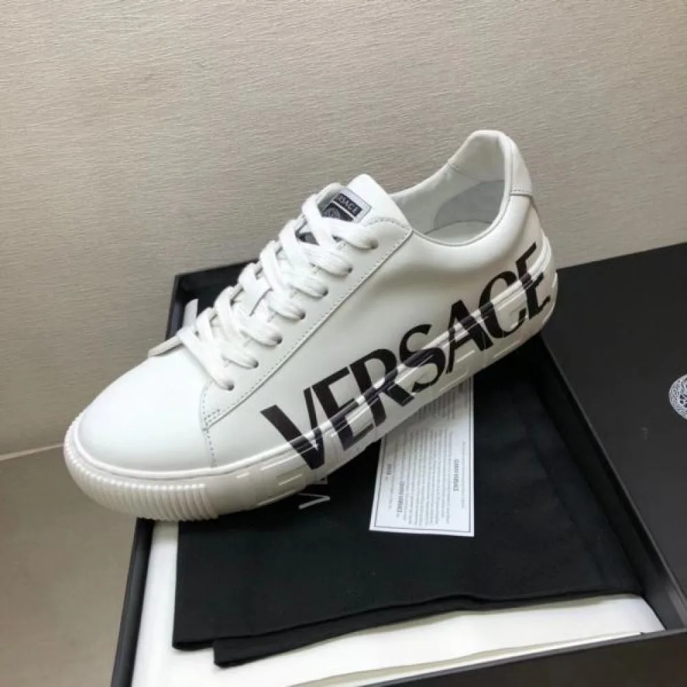 VERSACE ヴェルサーチェ 最終価格セール 2026 メンズ用 カジュアルシューズ 商品画像 4