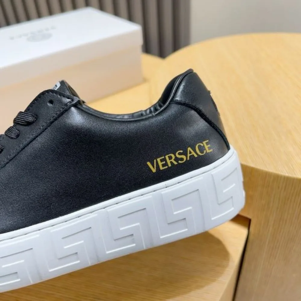 2024FW メンズ用 カジュアルシューズ VERSACE ヴェルサーチェ 海外限定モデル新作 商品画像 7