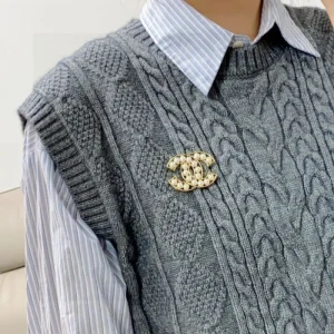 セレブも夢中ブランド新作 2026 ブローチ CHANEL シャネル 商品画像 1