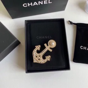 昨年も人気のアイテム新品 2026 ブローチ CHANEL シャネル 商品画像 1