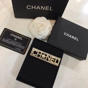 CHANEL シャネル この夏を迎える人気新作 2026 ブローチ 商品画像 1