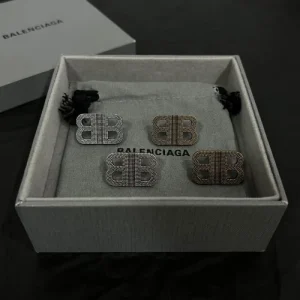 限定品 人気No.1 2026 イヤリング BALENCIAGA バレンシアガ 商品画像 1
