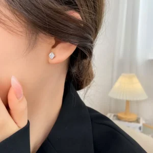 国境も時代も超えた夏季新作 2026 イヤリング BVLGARI ブルガリ 商品画像 1