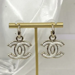 新作限定めっちゃ綺麗色 2026 イヤリング CHANEL シャネル 商品画像 1