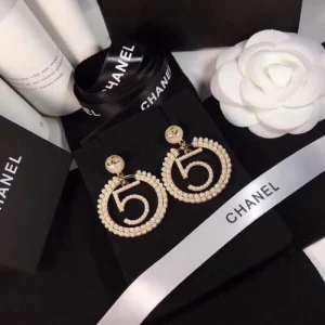 最新☆大人気☆話題沸騰 2026 イヤリング CHANEL シャネル 商品画像 1