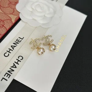 トレンドコーデが楽しめ 2026 イヤリング CHANEL シャネル 商品画像 1