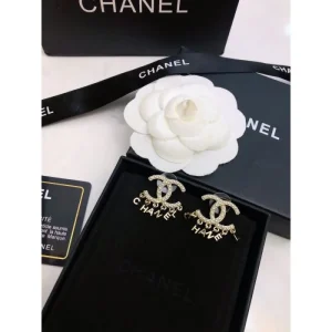 毎シーズン存在感のある 2026 イヤリング CHANEL シャネル 商品画像 1