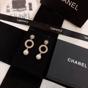 2026 CHANEL シャネル イヤリング 今シーズン最注目のトレンド 商品画像 1