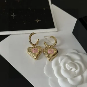 2026 CHANEL シャネル イヤリング 上品ですっきり、好感度抜群 商品画像 1