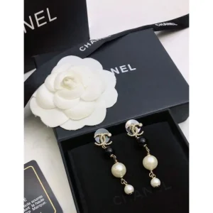 CHANEL シャネル 新作限定早い者勝ち 2026 イヤリング 商品画像 1