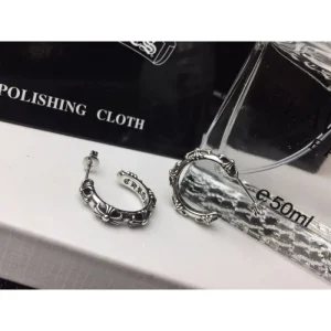 CHROME HEARTS クロムハーツ ロゴが素敵 2026 イヤリング 商品画像 1