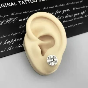 CHROME HEARTS クロムハーツ 売切れ必須 2026 イヤリング 商品画像 1