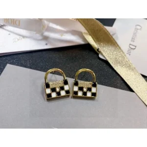 目が離せない春季新作 2026 イヤリング DIOR ディオール 商品画像 1