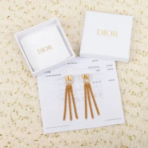 春夏新作奇跡の再入荷 2026 イヤリング DIOR ディオール 商品画像 1