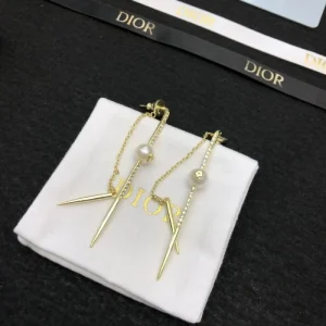 2026 DIOR ディオール イヤリング リラックスした雰囲気に 商品画像 1