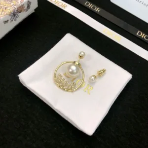 2026 DIOR ディオール イヤリング トレンドを追求した新作 商品画像 1