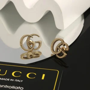 完売次第終了早い者勝ち 2026 イヤリング GUCCI グッチ 商品画像 1