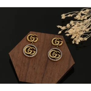 2026 GUCCI グッチ イヤリング 抜け感のあるスタイルが完成 商品画像 1