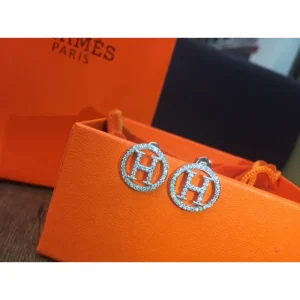 HERMES エルメス 春夏の最新トレンド 2026 イヤリング 商品画像 1