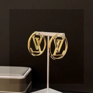 大人気可愛い 2026 イヤリング LOUIS VUITTON ルイヴィトン 商品画像 1