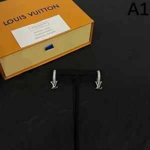 2026 LOUIS VUITTON ルイヴィトン イヤリング 夏シーズン特集 商品画像 1