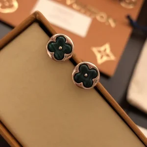 2026 LOUIS VUITTON ルイヴィトン イヤリング セールでお勧め 商品画像 1