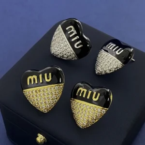 超大特価大人気 2026 イヤリング MIU MIU ミュウミュウ 商品画像 1