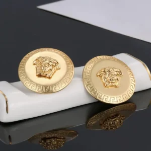 VERSACE ヴェルサーチェ 先行発売限定 2026 イヤリング 商品画像 1