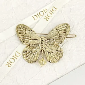 完売品冬に大活躍間違いなし 2026 髪飾り DIOR ディオール 商品画像 1